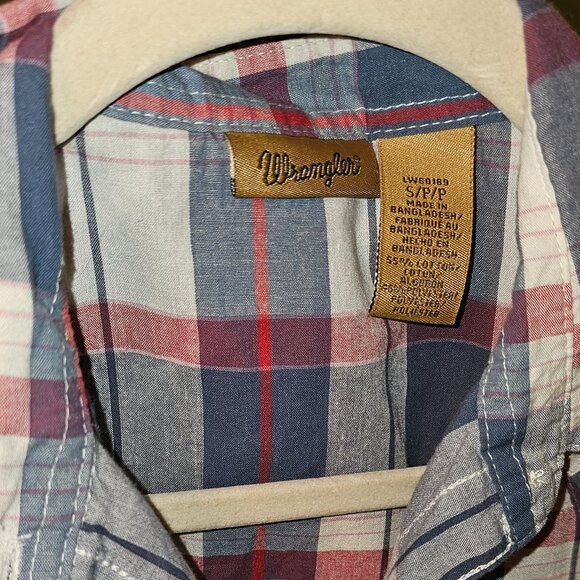 Men's Wrangler plaid button down Size XS - Picture 1 of 3